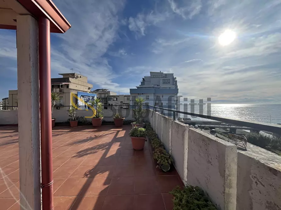 Immagine 1 di Stanza singola in affitto  a Catanzaro