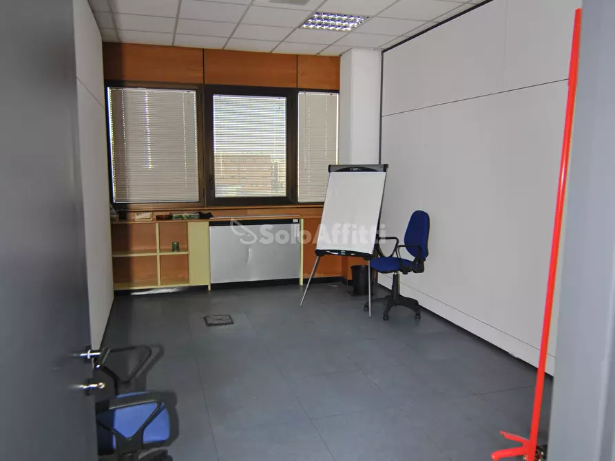 Immagine 7 di Ufficio in affitto  in Via Galeazzo Pardera 4 a Livorno