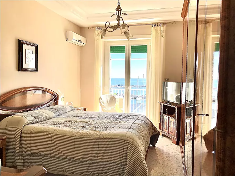 Immagine 13 di Trilocale in affitto  in Via Antonio Gramsci a Anzio