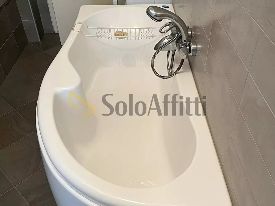 Immagine 37 di Trilocale in affitto  in Via Assisi 34 a Torino