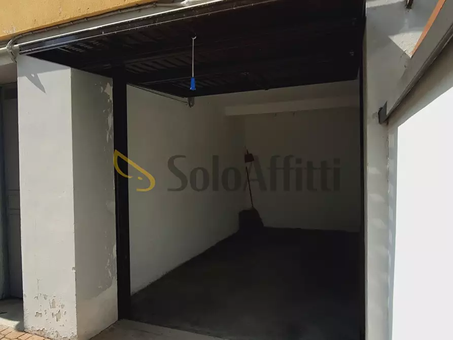 Immagine 10 di Garage in affitto  in Via Goffredo Mameli 10 a Muggiò