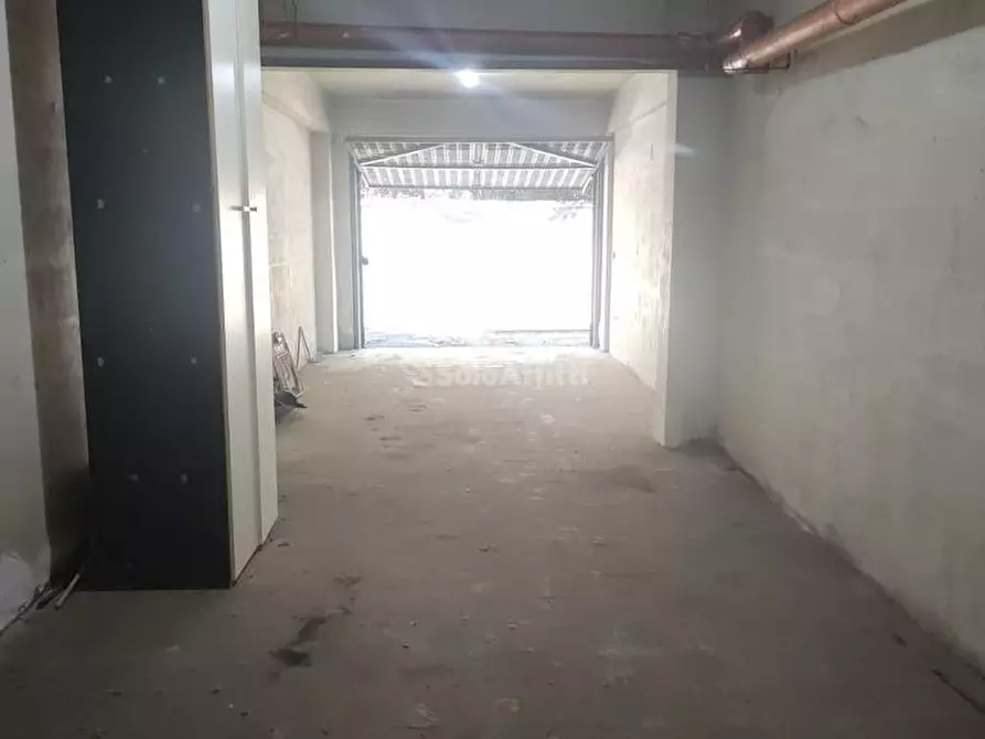 Immagine 8 di Bilocale in affitto  a Giardini-Naxos