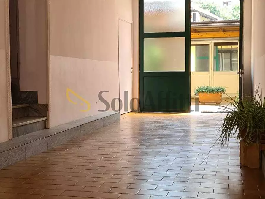 Immagine 32 di Bilocale in affitto  in Via Sostegno 18 a Torino