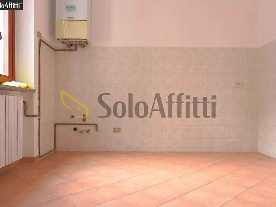 Immagine 7 di Trilocale in affitto  in Via Alessandro Volta 48 a Desio