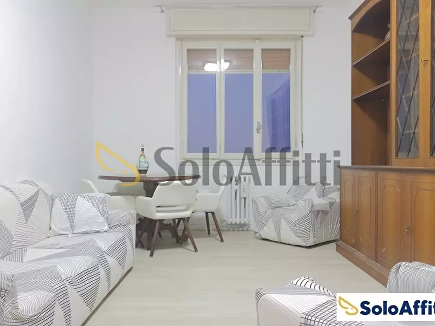 Immagine 9 di Bilocale in affitto  in Viale alla stazione 1 a Desio