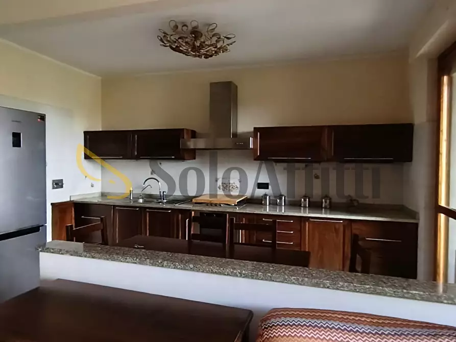 Immagine 5 di Quadrilocale in affitto  in Via Belvedere a Trofarello