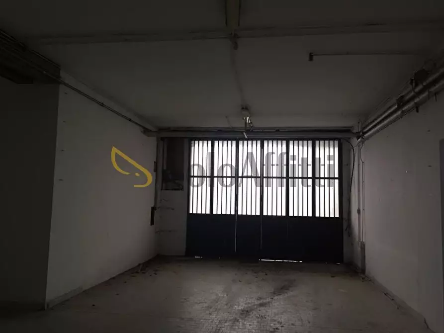 Immagine 3 di Magazzino in affitto  in Strada Cambiano 220 a Chieri