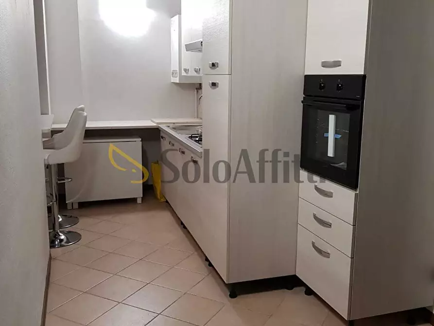 Immagine 2 di Monolocale in affitto  in Via Portichetto a Desio