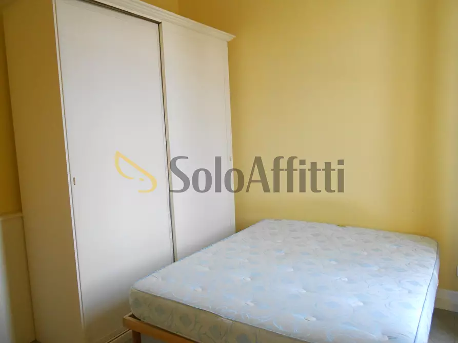 Immagine 8 di Bilocale in affitto  in Via Carlo Dossi 7 a Pavia