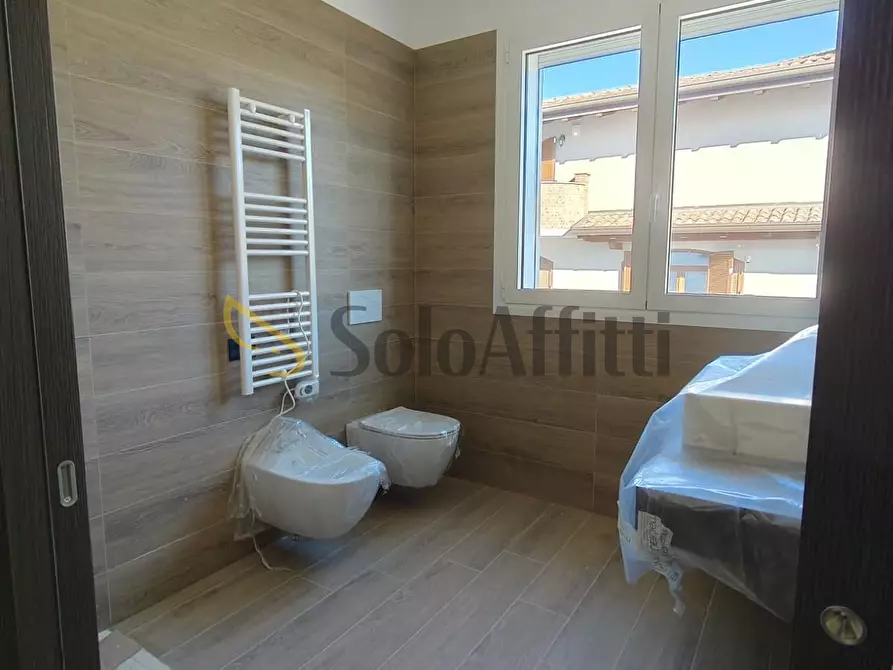 Immagine 11 di Trilocale in affitto  a Magnago