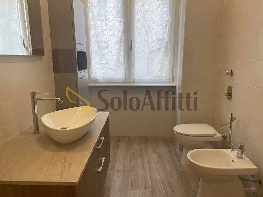 Immagine 13 di Trilocale in affitto  in Via Rosmini 4 a Busto Arsizio