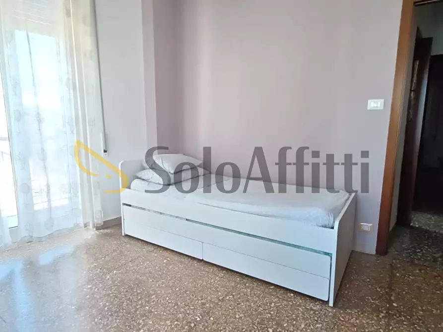 Immagine 3 di Stanza singola in affitto  in Via S. Igino Papa a Roma