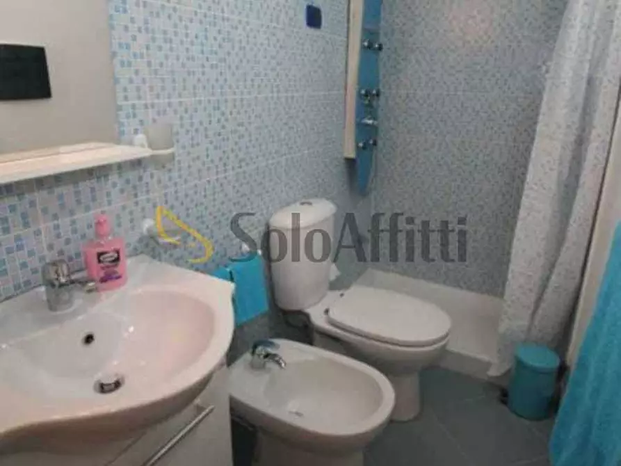 Immagine 6 di Trilocale in affitto  in Via Vittorio Emanuele 167 a Giardini-Naxos