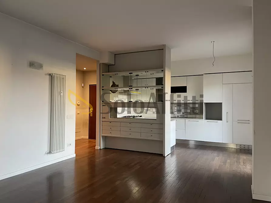 Immagine 6 di Trilocale in affitto  in via m.d'azeglio 25 a Busto Arsizio