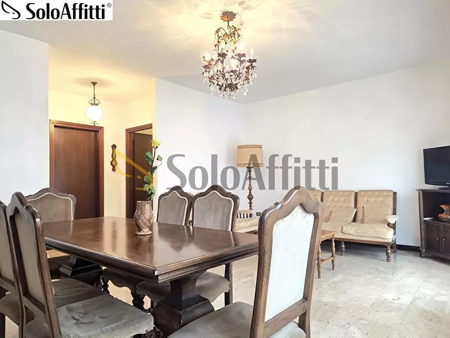 Immagine 21 di Trilocale in affitto  in Via Empoli 5 a Milano