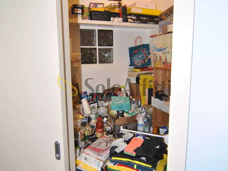 Immagine 12 di Bilocale in affitto  a Livorno