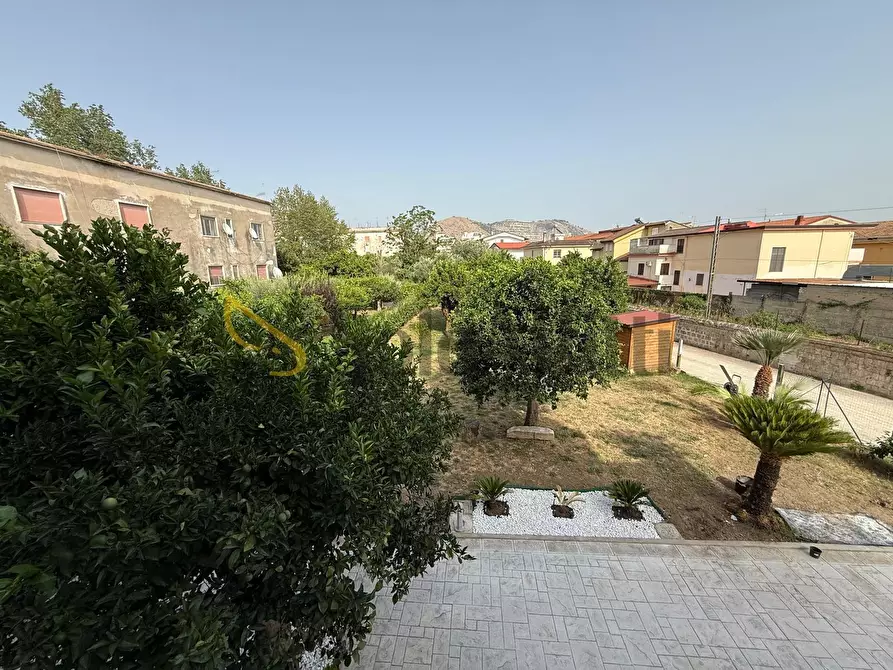 Immagine 54 di Villa in affitto  in Via Ten. Politano 4 a Caserta