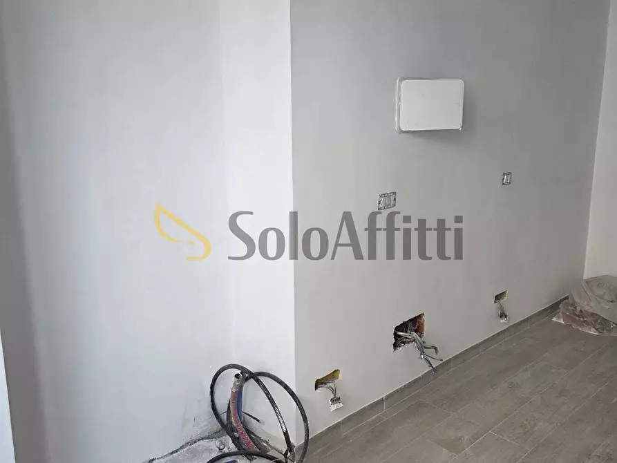 Immagine 3 di Ufficio in affitto  in Via Vincenzo Monti a Torino