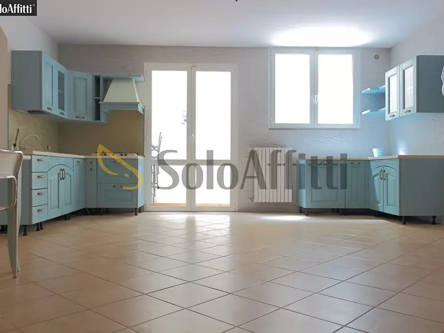 Immagine 30 di Trilocale in affitto  in Via Gadames a Paderno Dugnano
