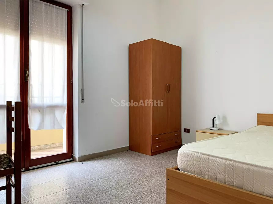 Immagine 6 di Stanza singola in affitto  a Catanzaro