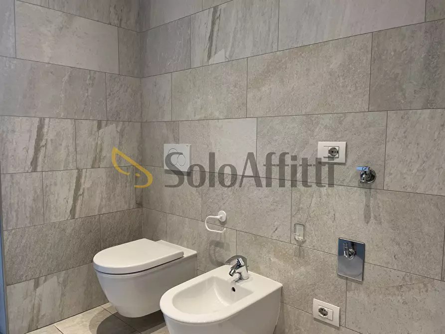 Immagine 14 di Trilocale in affitto  in via m.d'azeglio 25 a Busto Arsizio