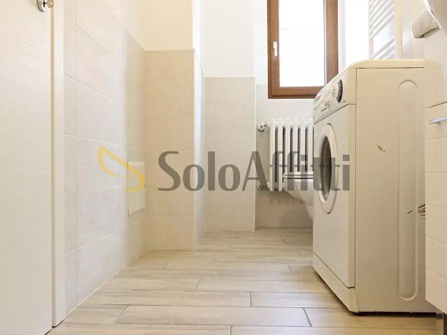 Immagine 9 di Bilocale in affitto  in Via gradisca 6 a Limbiate