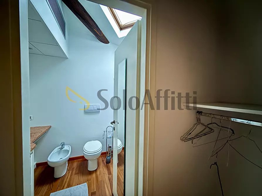 Immagine 20 di Bilocale in affitto  in Via Magenta 37 a Torino