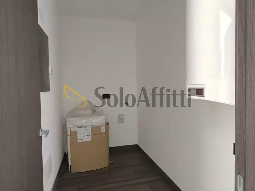 Immagine 11 di Bilocale in affitto  a Magnago