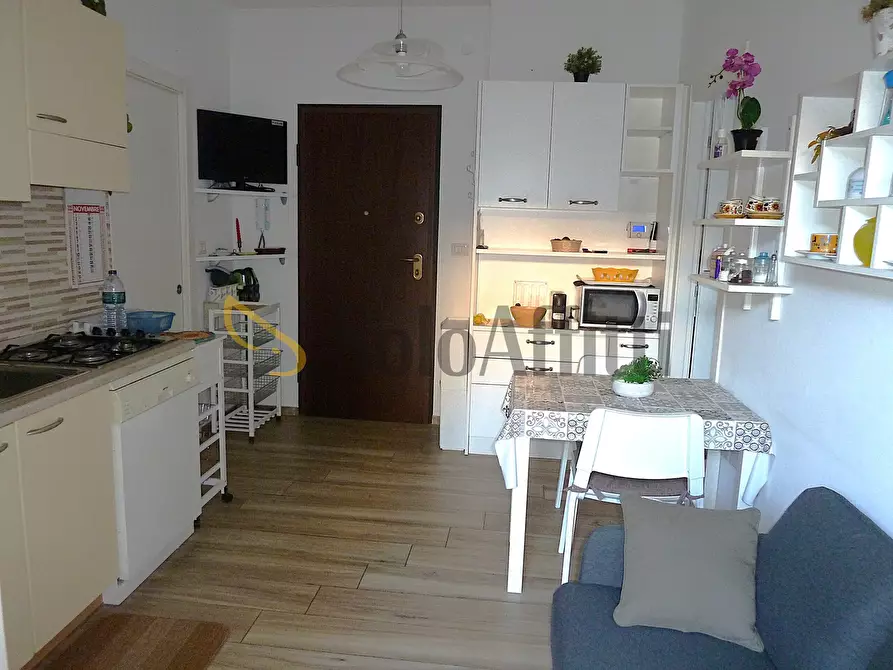 Immagine 4 di Bilocale in affitto  in Via Alessandro Manzoni 31 a San Remo