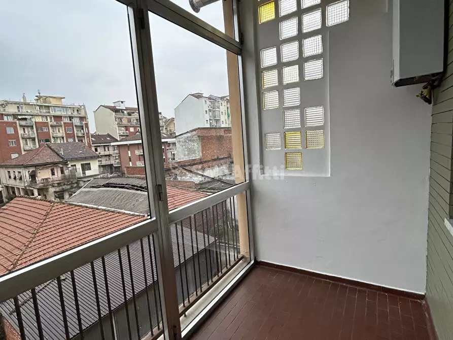 Immagine 23 di Trilocale in affitto  in Via Crescentino 32 a Torino