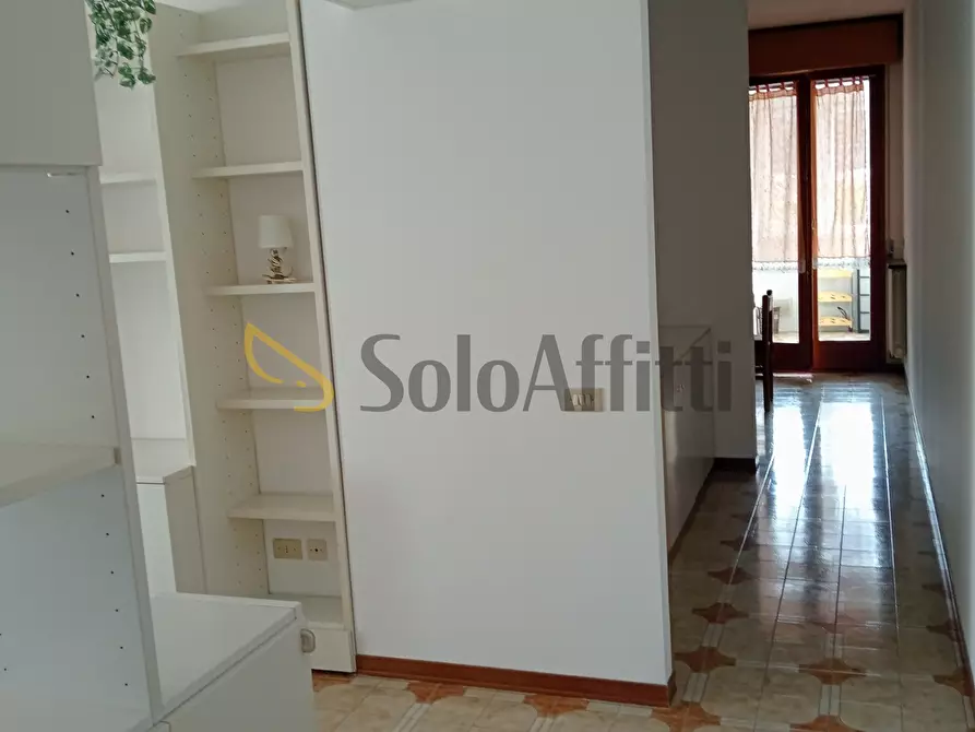 Immagine 14 di Quadrilocale in affitto  a Falconara Marittima