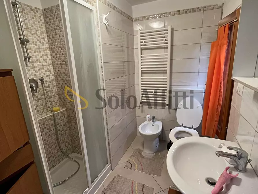 Immagine 6 di Bilocale in affitto  a Reggio Nell'emilia