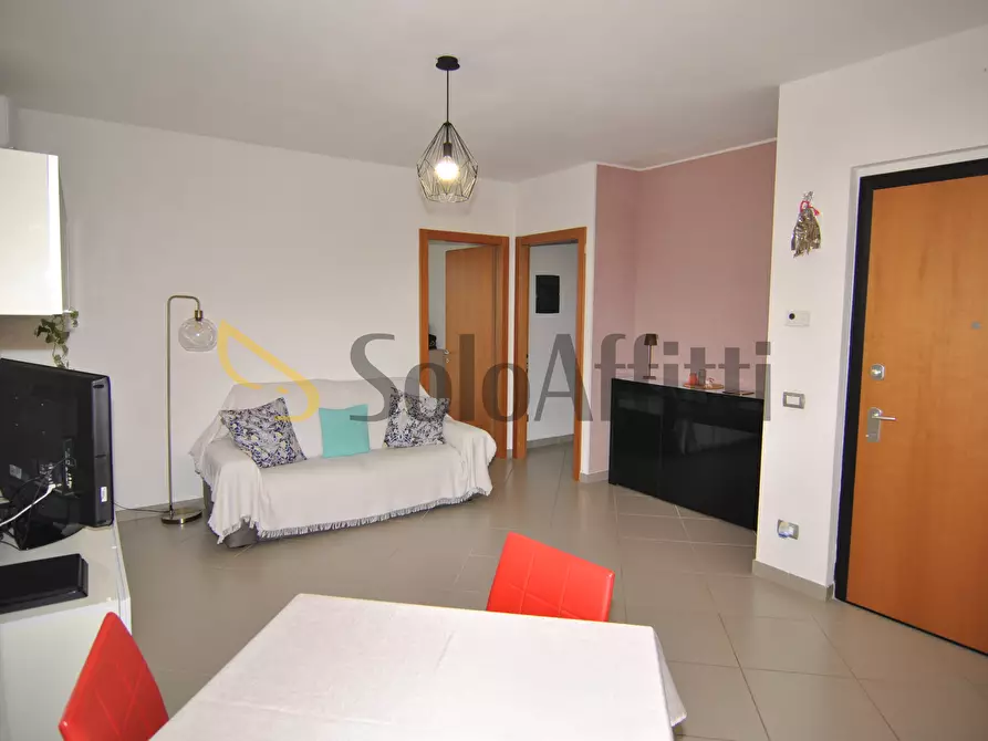 Immagine 5 di Trilocale in affitto  a Livorno