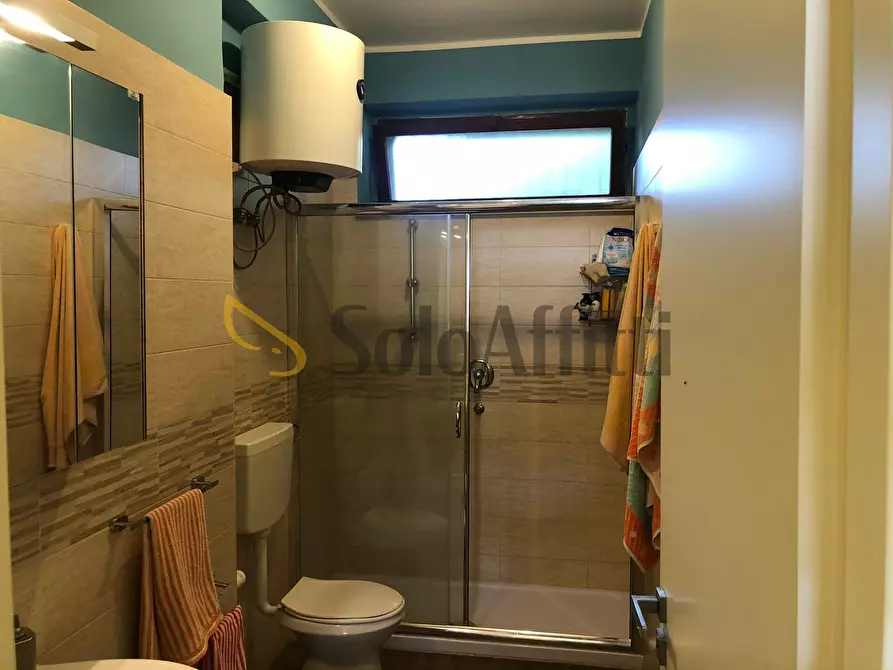 Immagine 10 di Trilocale in affitto  a Stalettì