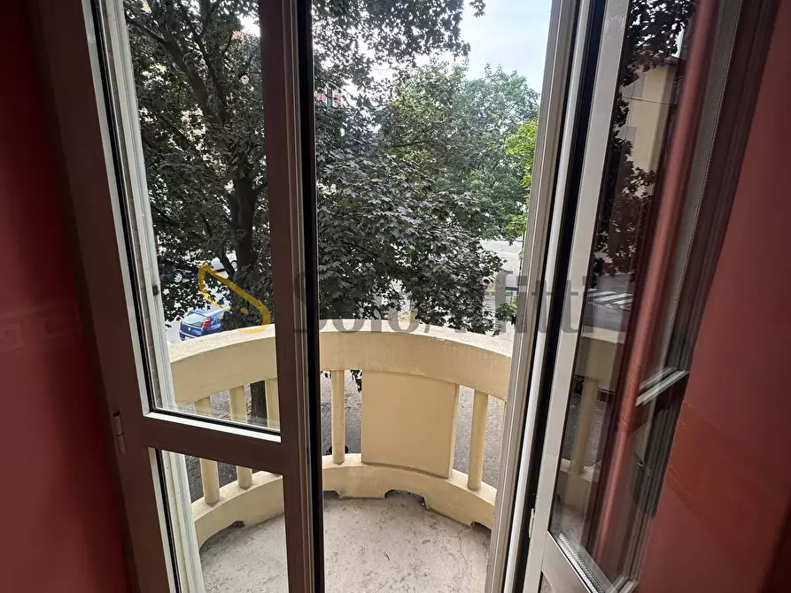 Immagine 6 di Bilocale in affitto  in Via Verolengo 165 a Torino