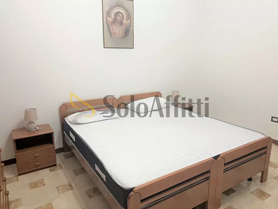 Immagine 18 di Quadrilocale in affitto  a Cagliari