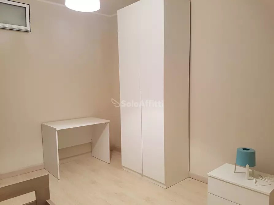 Immagine 11 di Stanza singola in affitto  a Catanzaro