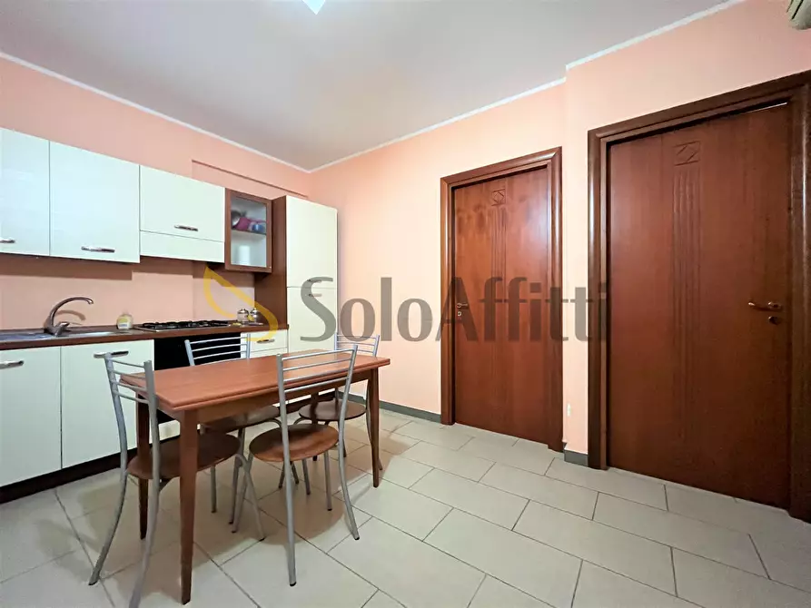 Immagine 1 di Trilocale in affitto  a Catanzaro