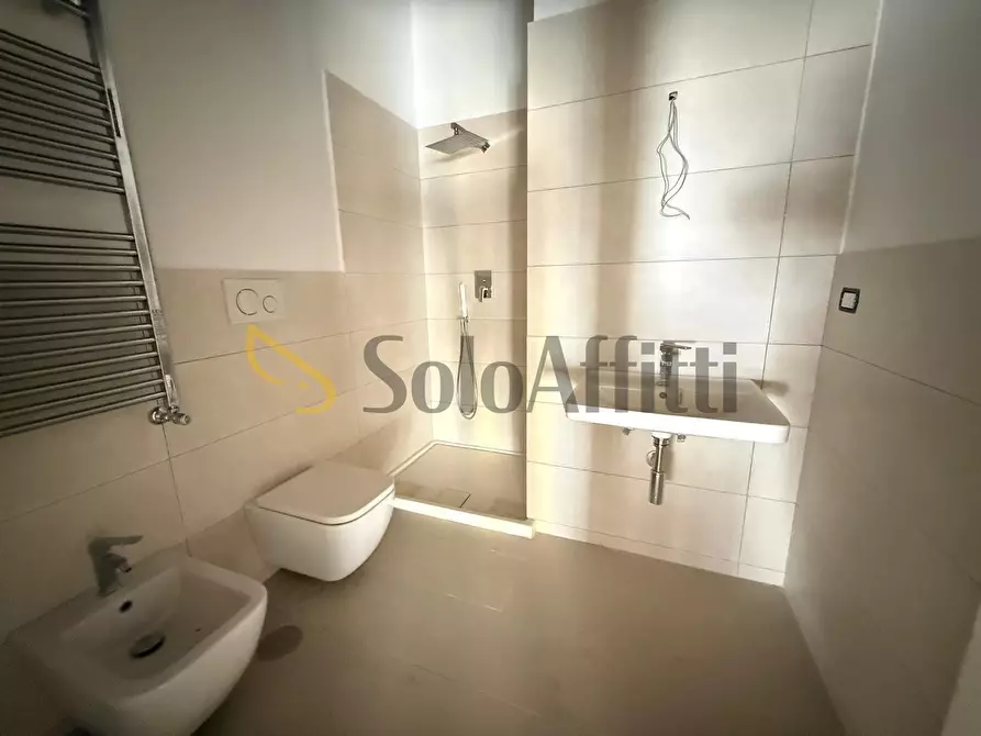 Immagine 18 di Loft/Open space in affitto  in Via dei Giardini Reali a Caserta