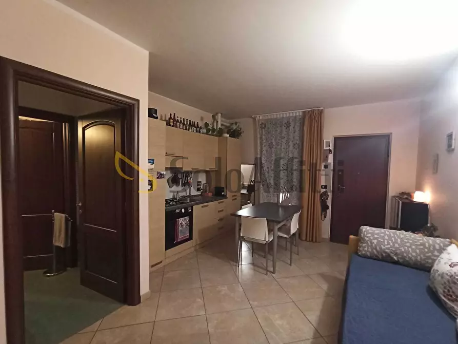 Immagine 1 di Bilocale in affitto  in Via Brione a Torino