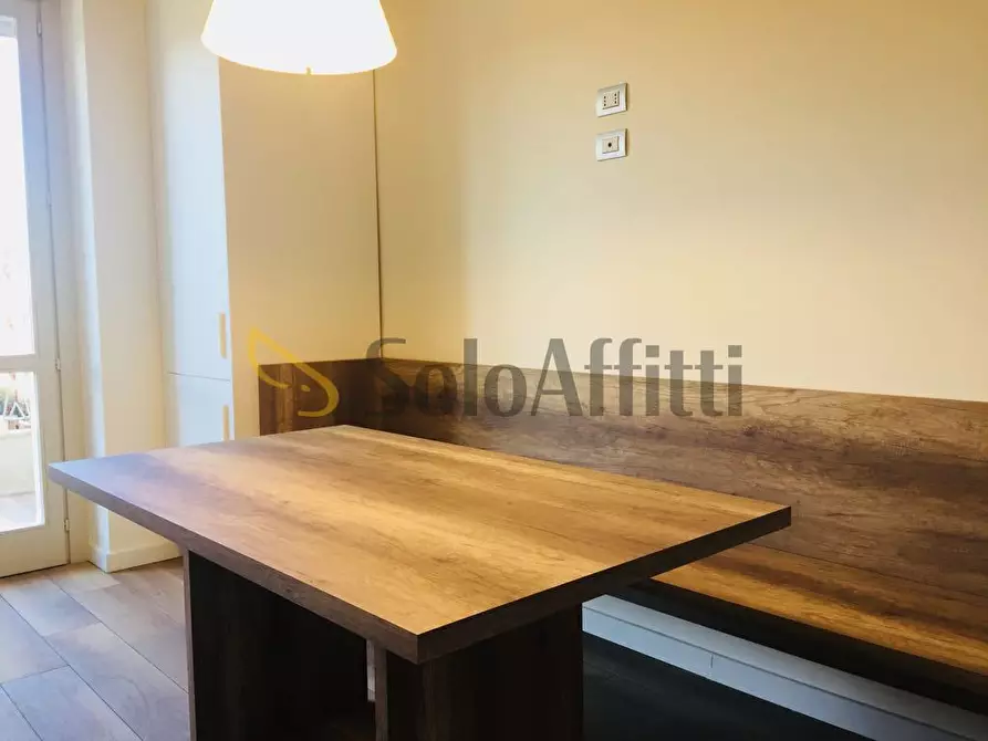 Immagine 4 di Trilocale in affitto  in Via Francesco Petrarca 28 a Torino