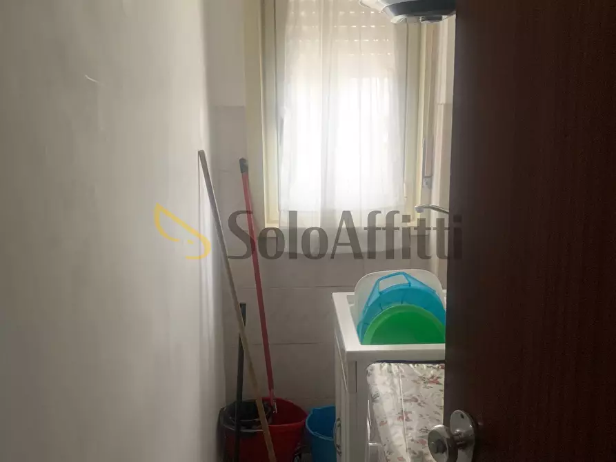 Immagine 12 di Quadrilocale in affitto  in Via Pietro Maroncelli 8 a Catania