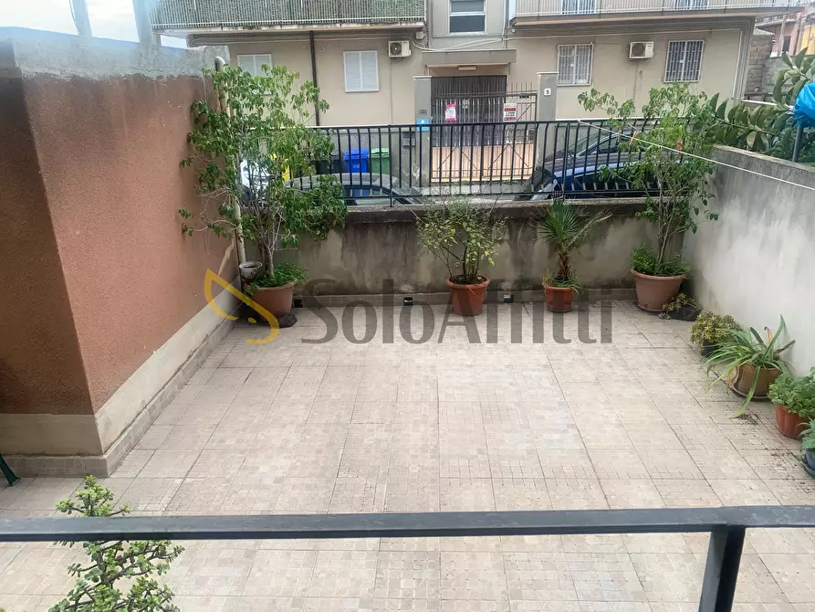 Immagine 28 di Quadrilocale in affitto  in Via Pietro Maroncelli 8 a Catania