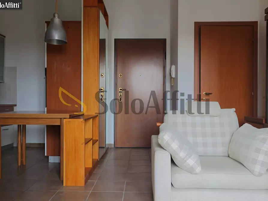 Immagine 2 di Bilocale in affitto  in Via Fratelli Bandiera 20 a Macherio