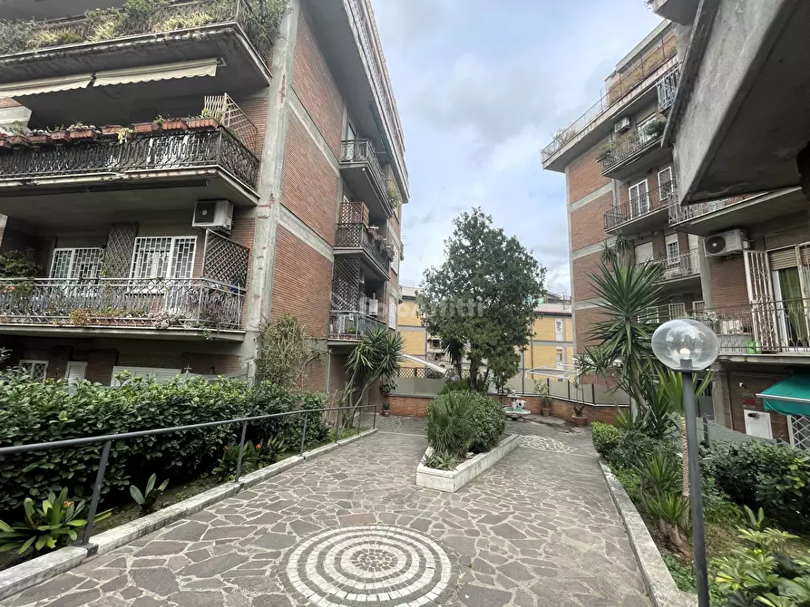 Immagine 15 di Bilocale in affitto  in Via Casimiro Manassei 61 a Roma