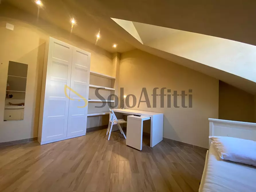 Immagine 15 di Bilocale in affitto  in Via Giacinto Carena a Torino