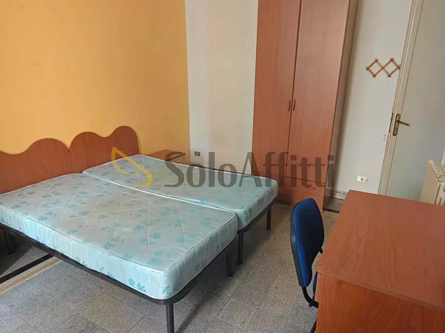 Immagine 3 di Stanza singola in affitto  a Catania