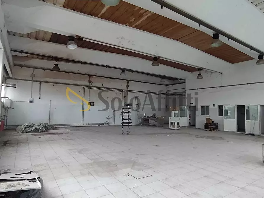Immagine 1 di Capannone industriale in affitto  in Strada di Recentino a Terni