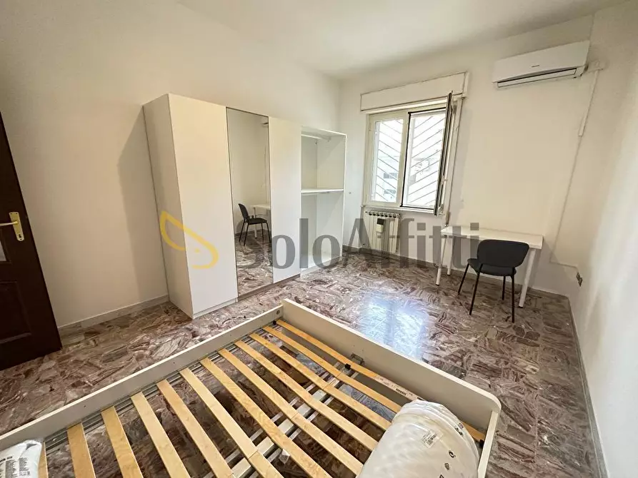 Immagine 12 di Stanza singola in affitto  in Via Ferrarecce a Caserta