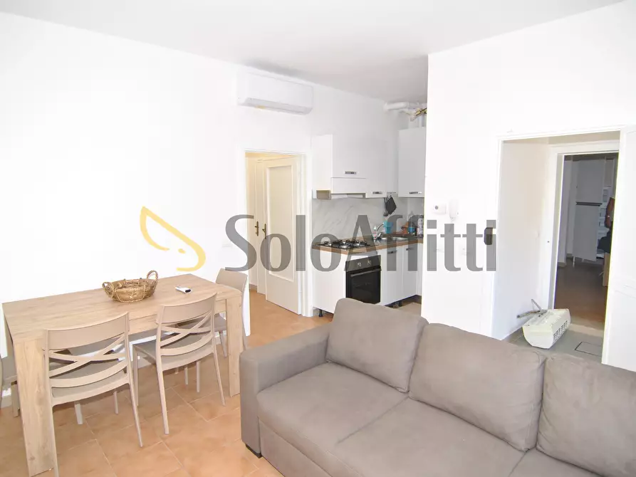 Immagine 1 di Trilocale in affitto  in Via San Simone 42 a Livorno